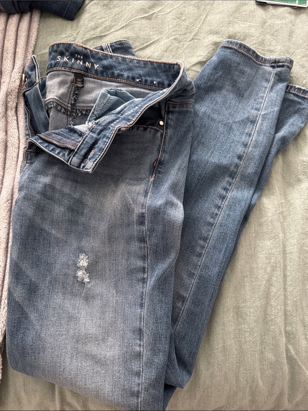 White House Black Market Skinny Women's Mid Blue Jeans